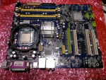 płyta główna Foxconn P9657AA-8KS2H S.775 DDR2 e-sata+PROCESOR INTEL CONFIDENTIAL P4 670 3,8 800 