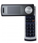 Telefon Samsung F210 kolor czarny, b/simlocka.